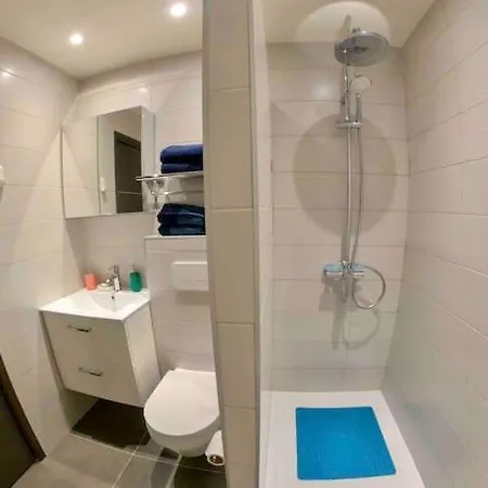 Centre A 2 Pas De La Vieille Ville, Plages דירה *