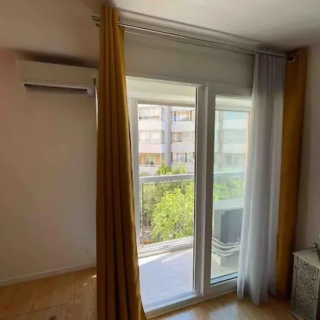 Apartment Centre A 2 Pas De La Vieille Ville, Plages Antibes