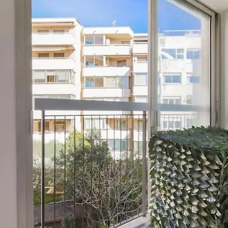 Apartment Centre A 2 Pas De La Vieille Ville, Plages