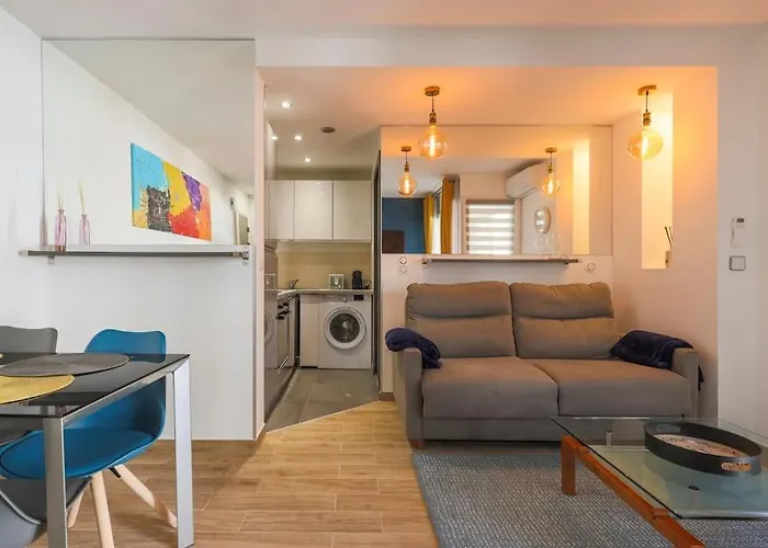 Centre A 2 Pas De La Vieille Ville, Plages